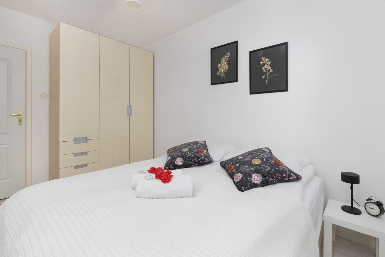 Warsaw Ursynow Modern Apartment By Noclegi Renters Extérieur photo