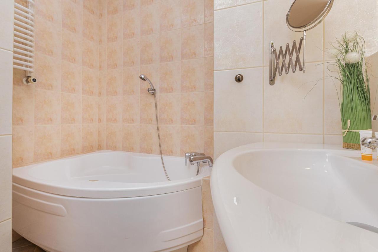 Warsaw Ursynow Modern Apartment By Noclegi Renters Extérieur photo